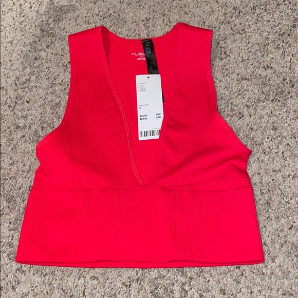 Urban Outfitters Tops - Out From Under Hailey Seamless Plunging Bra Top